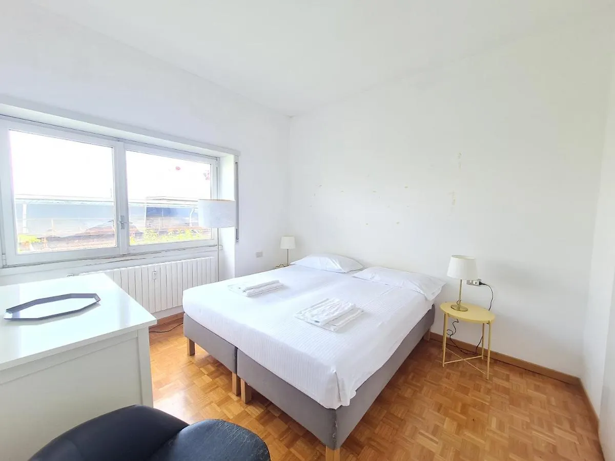 Crocetta - Porta Romana cozy apartment Duomo view Milano