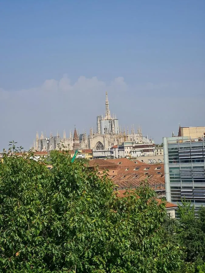 Crocetta - Porta Romana cozy apartment Duomo view Milano Italia